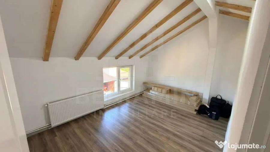 Casă cu 4 camere cu Teren 562 Mp în Brestei