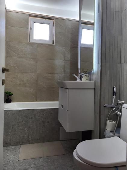 Apartament cu 2 camere circular în Centrul Civic