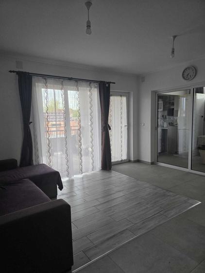 Casă cu 2 camere în Central