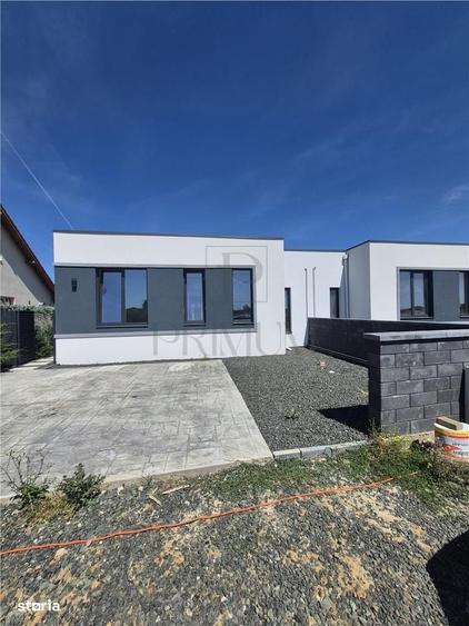 Duplex Despartit Prin Dressing - Parter - La Cheie - 1