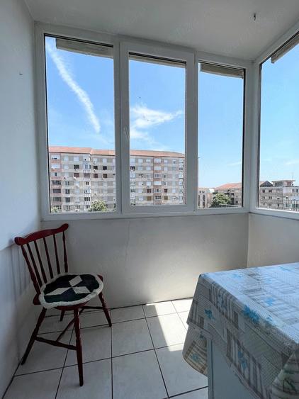 Apartament cu 3 camere decomandat în Decebal