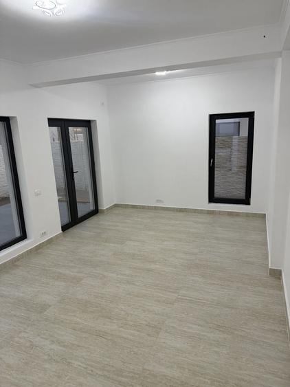 Casă cu 3 camere în Central