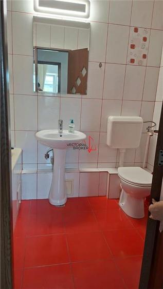 Apartament cu 2 camere decomandat, mobilat în Basarabia