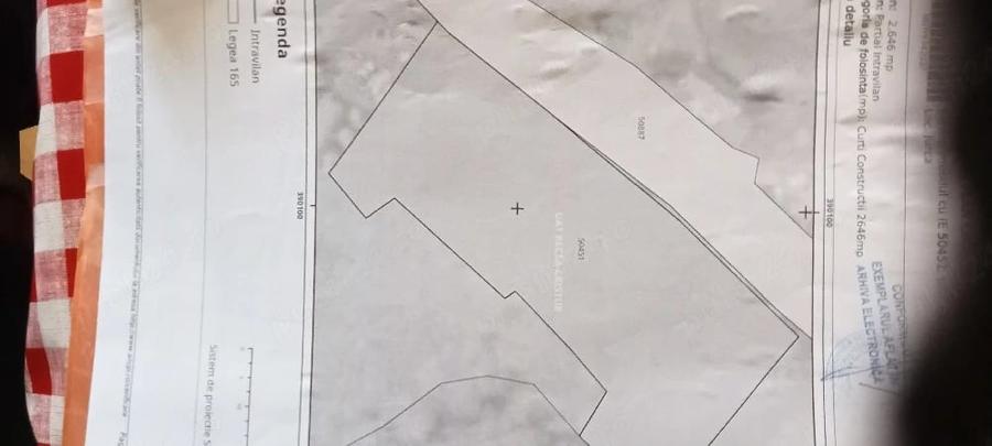 Teren de 2646 mp, în Jurca