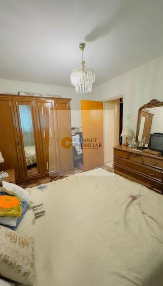 Apartament cu 2 camere decomandat în Drumul Taberei
