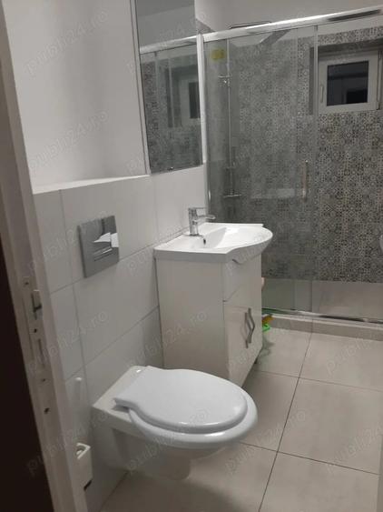 Garsonieră decomandată în Apărătorii Patriei