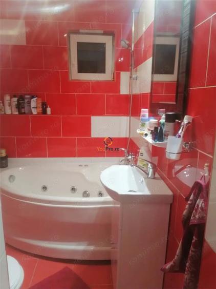 Casă cu 4 camere cu Teren 180 Mp în Crișan