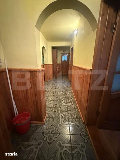 Apartament cu 4 camere decomandat în Central