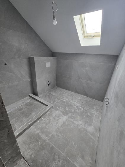 Duplex cu 4 camere cu Canalizare în Moșnița Nouă