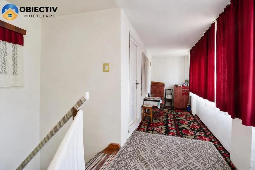 Casă cu Teren 3085 Mp în Crăcăoani