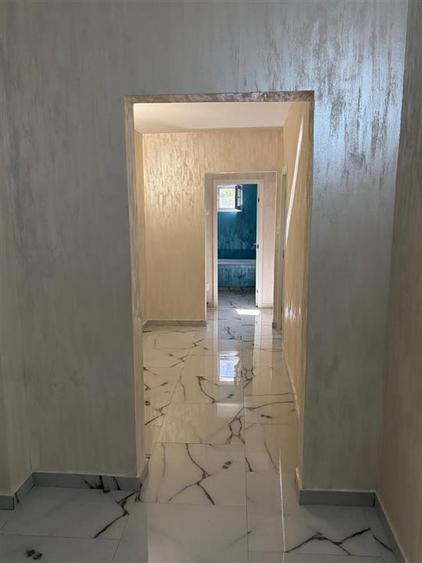 Apartament cu 3 camere decomandat în Alexandru cel Bun