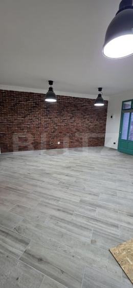 Spațiu comercial, de 70 mp, în Central