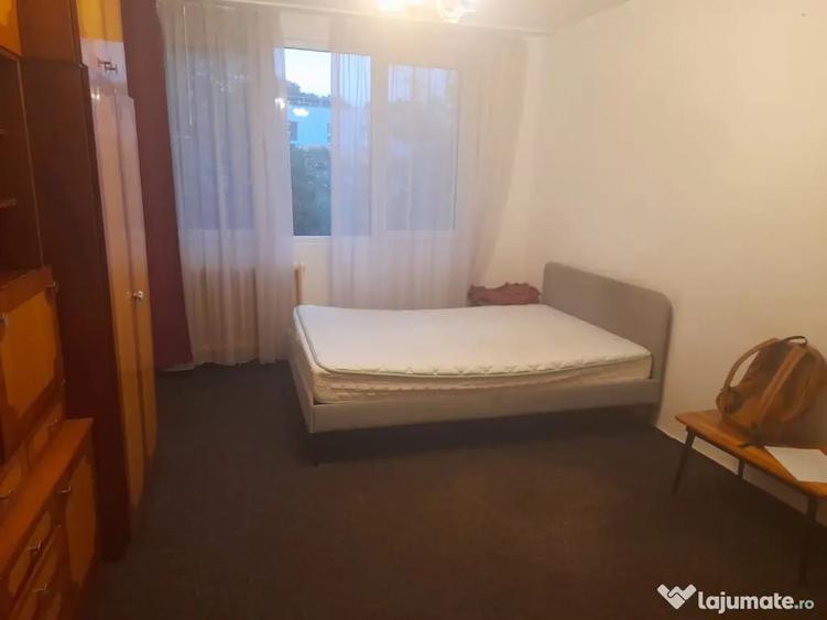 Garsonieră decomandată în Politehnica