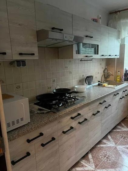 Apartament cu 2 camere semidecomandat, mobilat în Tătărași — fotografia 1