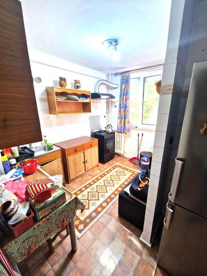 Apartament cu 2 camere decomandat în Drumul Taberei