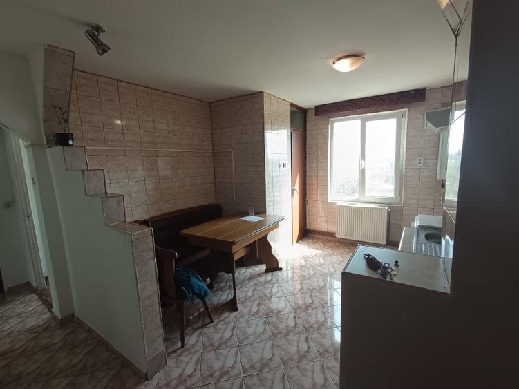 Apartament cu 2 camere decomandat, mobilat în Astra
