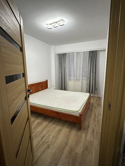 Apartament cu 3 camere decomandat, mobilat în Mărăști