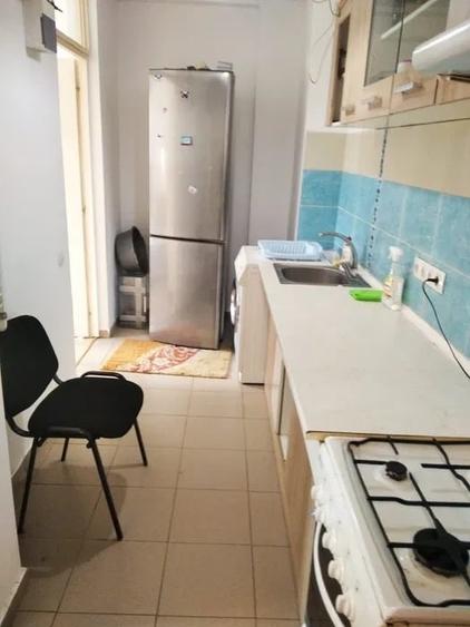 Apartament cu 2 camere semidecomandat, mobilat în Cug