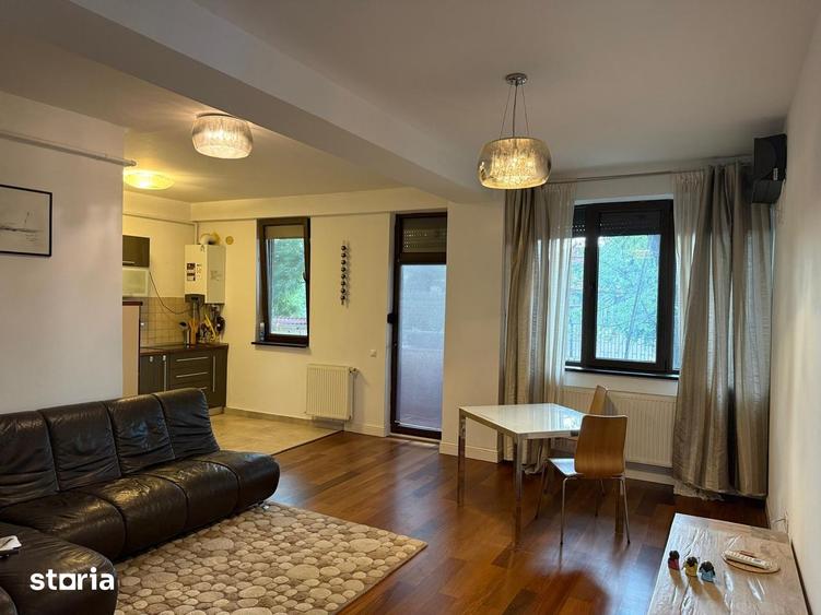 Apartament cu 3 camere, mobilat în Dămăroaia