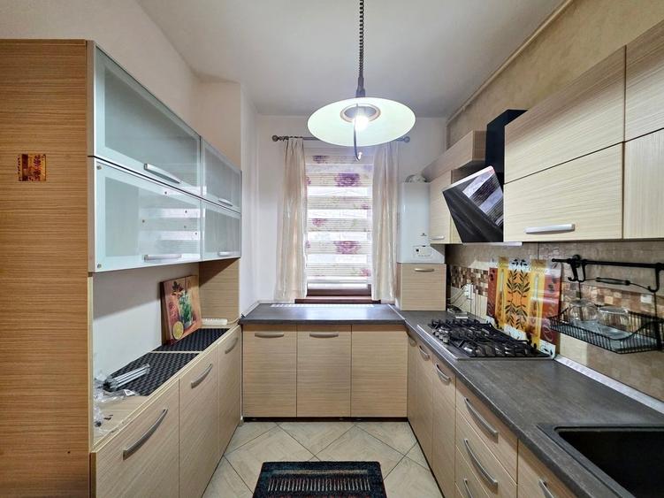 Apartament cu 2 camere decomandat în Fundeni