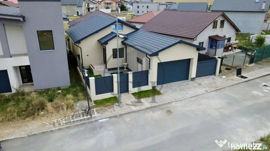 Casă cu 5 camere cu Teren 257 Mp în Valu lui Traian