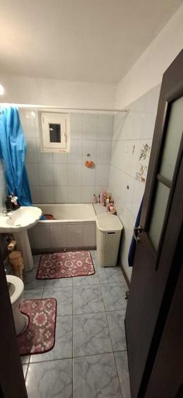 Apartament cu 3 camere decomandat în Gării