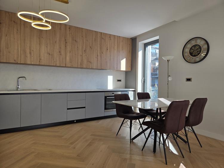 Apartament cu 2 camere decomandat, mobilat în Iancu Nicolae