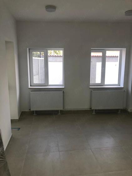 Spațiu comercial, de 120 mp, în Central