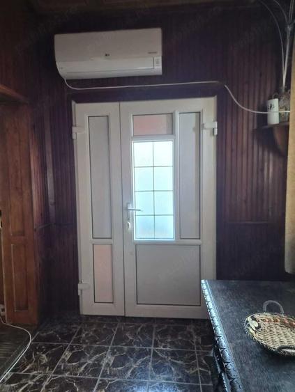 Casă cu 3 camere decomandat cu Teren 875 Mp în Central