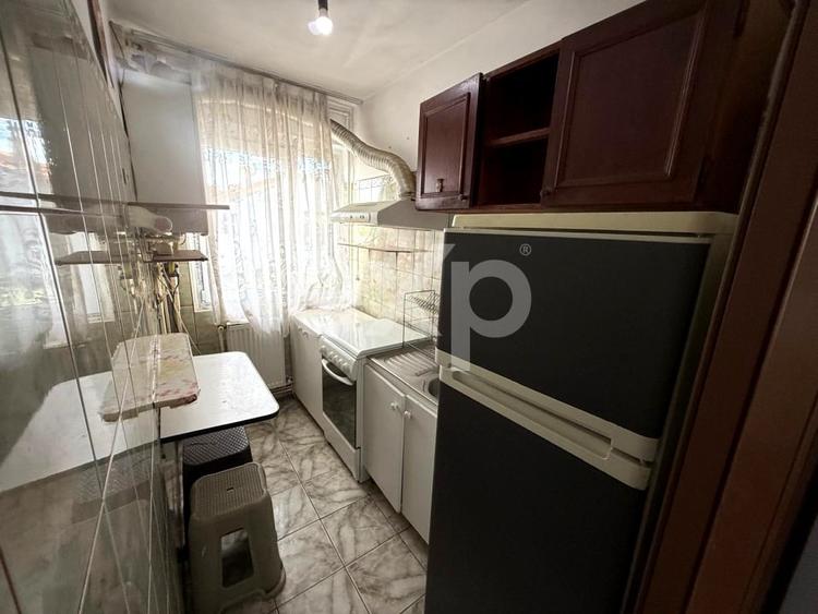 Apartament cu 2 camere nedecomandat, mobilat în Războieni