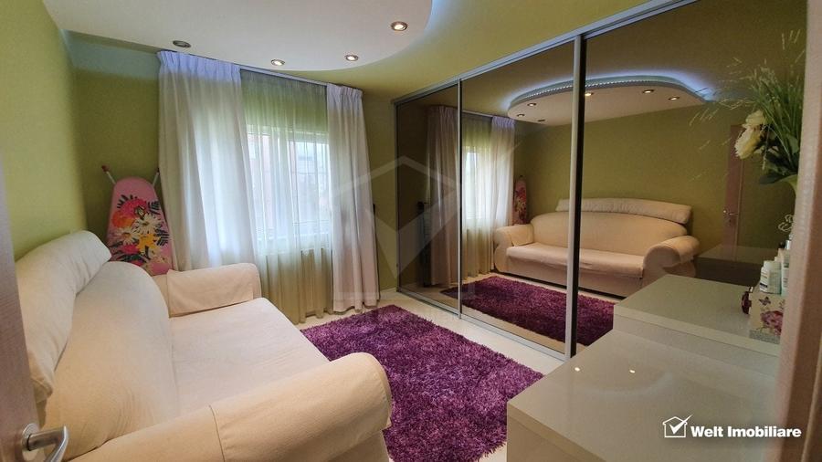 Apartament cu 4 camere semidecomandat, mobilat în Mărăști