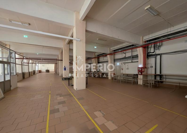 Spațiu industrial, de 1,487 mp, în Iris