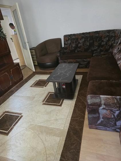 Apartament cu 3 camere decomandat în Tomis III