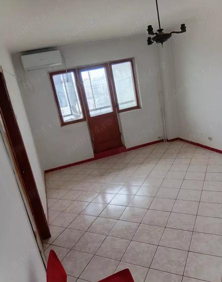Apartament cu 2 camere decomandat, mobilat în Crângași