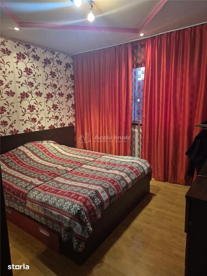 Apartament cu 3 camere în Aradul Nou