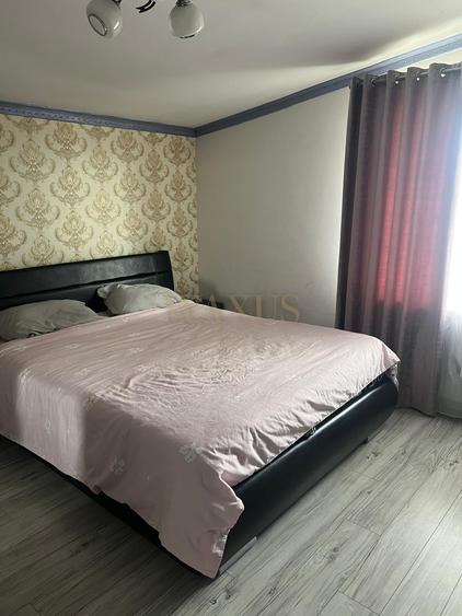 Apartament cu 3 camere decomandat, mobilat în Unirea