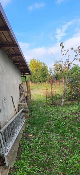 Casă cu 3 camere cu Teren 1100 Mp în Central