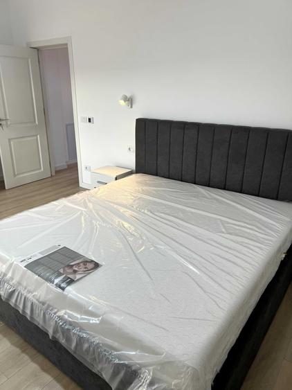 Apartament cu 3 camere decomandat în Ostroveni