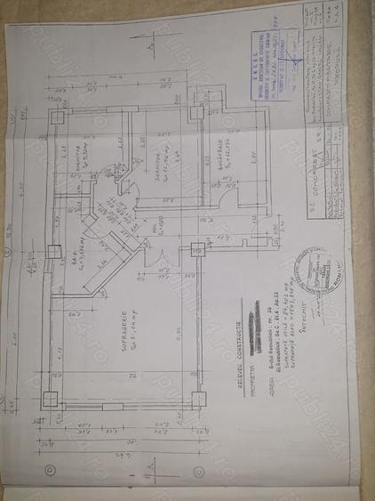 Apartament cu 4 camere decomandat în Oltenița