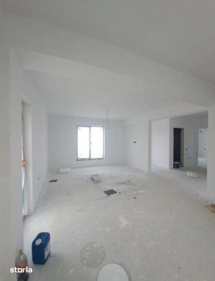 Casă cu 3 camere cu Teren 320 Mp în Central