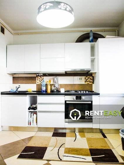 Apartament cu 3 camere în Podul de Fier