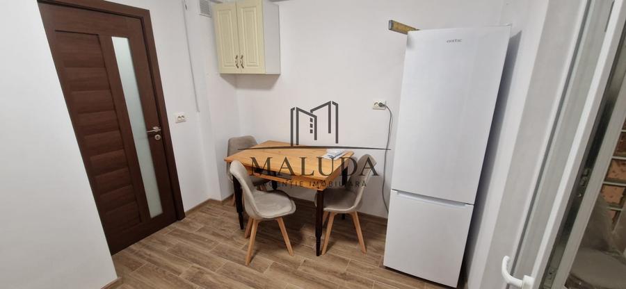 Apartament 3 camere de inchiriat, Eremia - 6