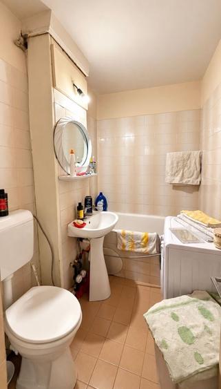 Apartament cu 2 camere semidecomandat în Șagului