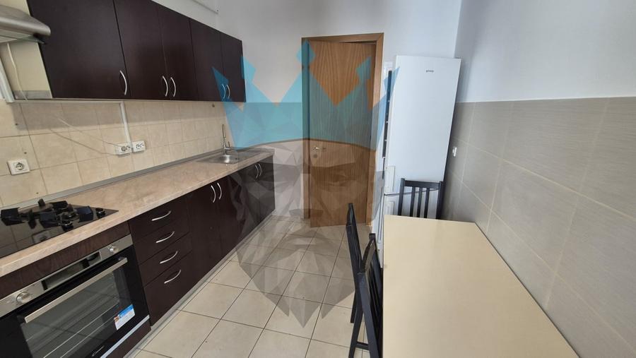 Apartament cu 2 camere semidecomandat, mobilat în Politehnica