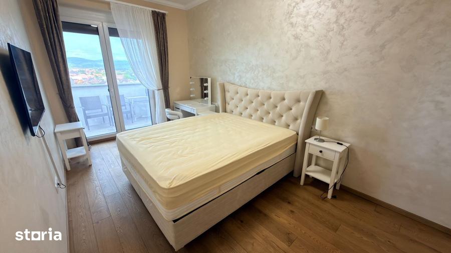 Apartament cu 3 camere în Gușterița