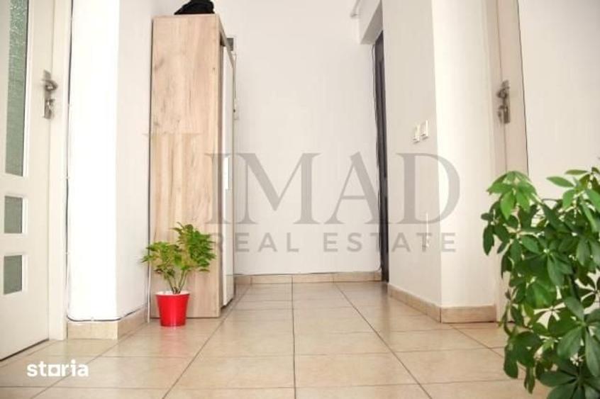 Apartament cu 2 camere decomandat în Micro 12