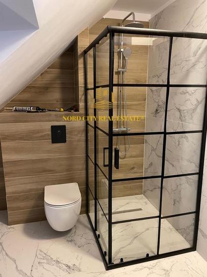 Casă individuală cu 6 camere cu Canalizare în Central