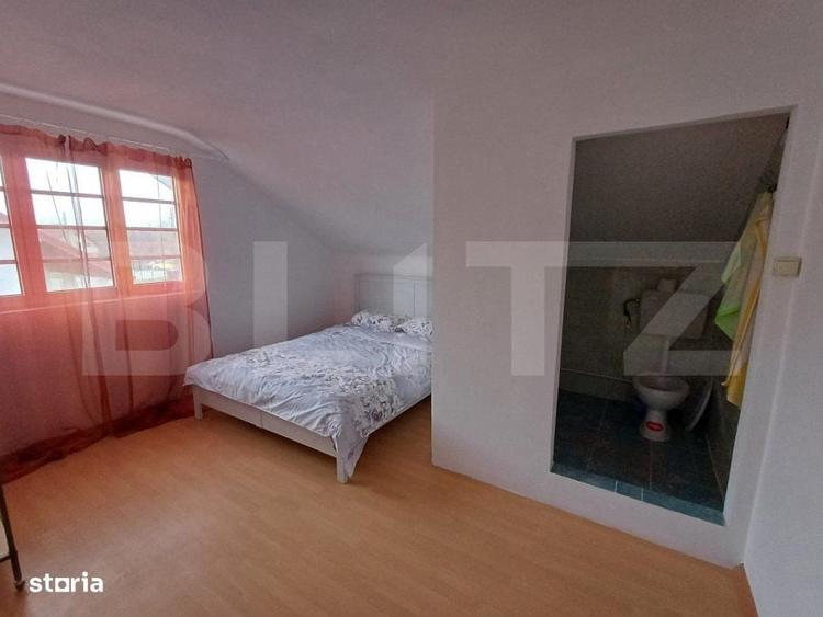 Casă cu 4 camere în Sănătești