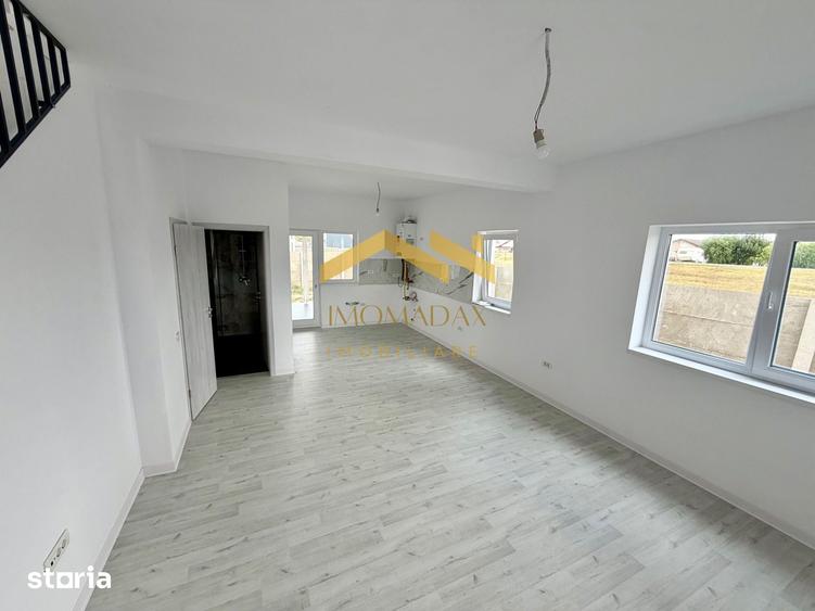Casă cu 3 camere cu Teren 210 Mp în Bucovăț