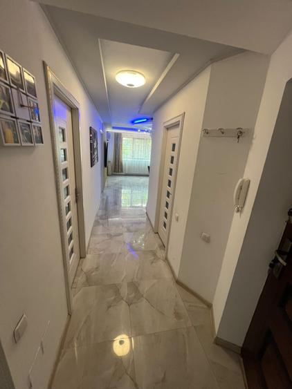Apartament cu 3 camere decomandat, mobilat în Bucureștii Noi